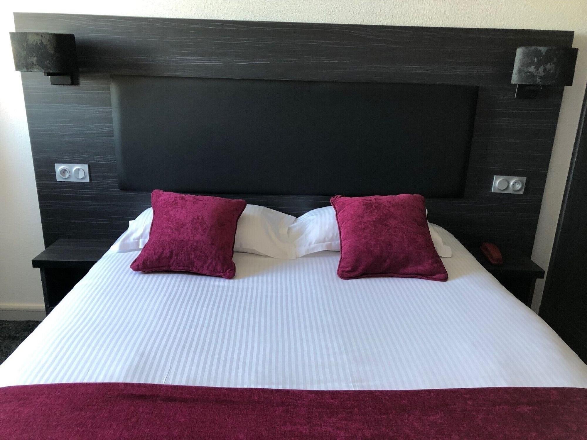 Hotel The Originals Hotel, Aeroport Beauvais